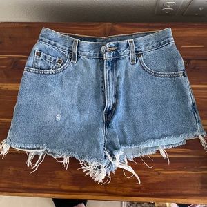 Levi cutoff shorts